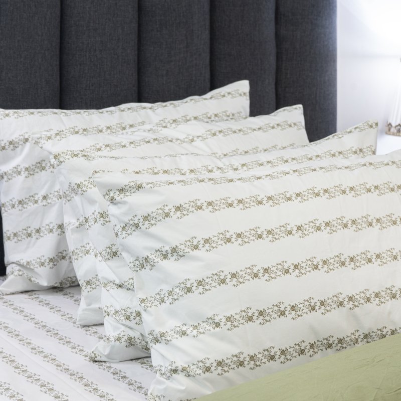 Custom Made Flowery Complete Bedding Set