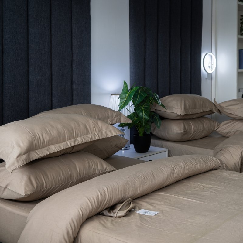 Brown Complete Bedding set