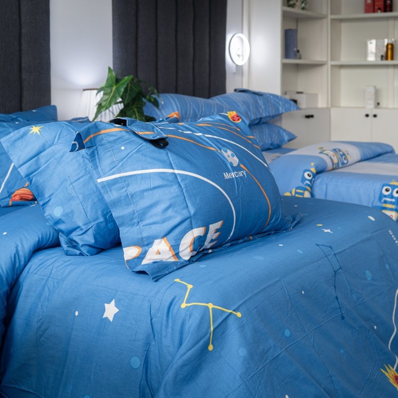 Cartoon Character Complete Bedding Set
